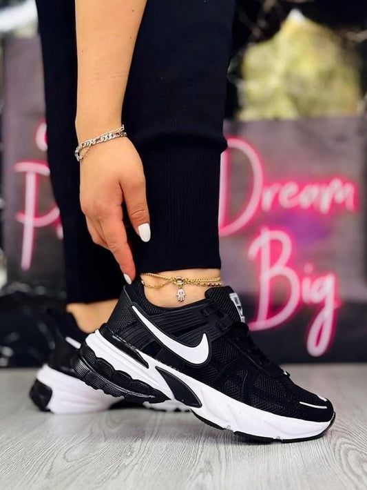 NK Araña Dama - Black Friday