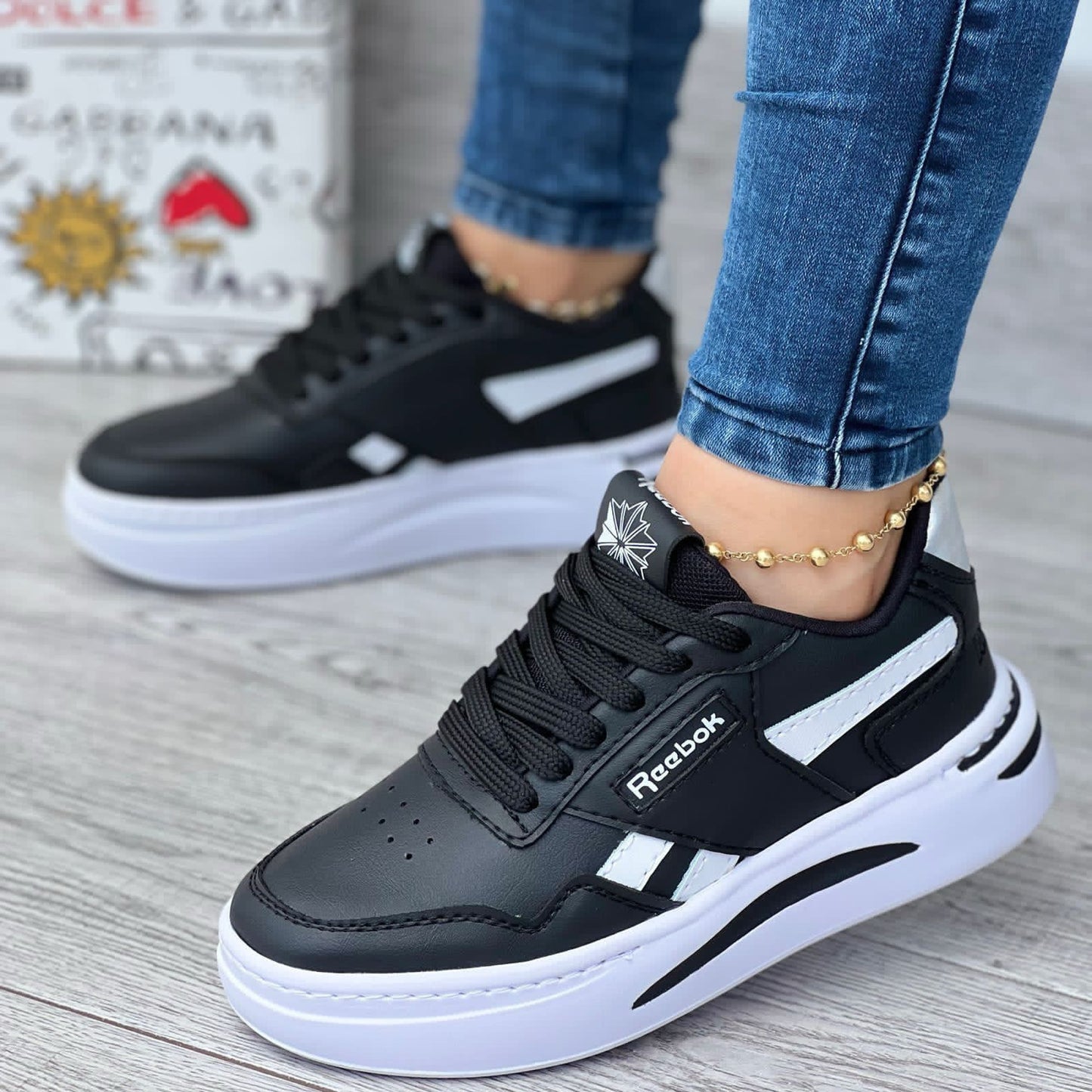 R.B.K Dama - Black November