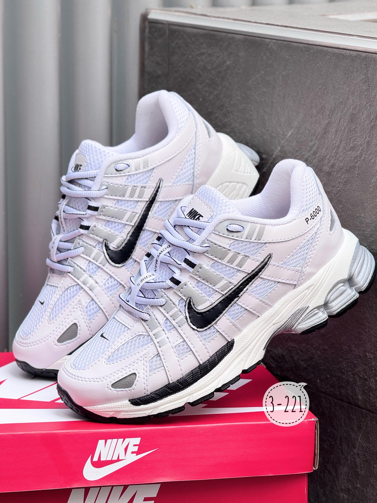 NK P6000 Unisex - OFERTA 2026