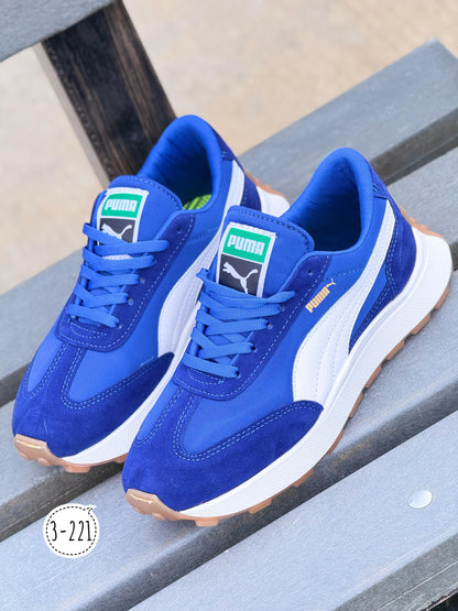 Gray helmet for bikers