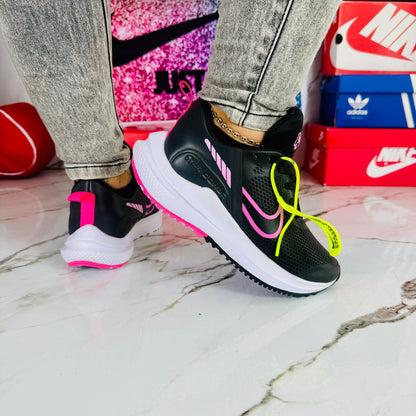 NK Air Zoom Mx Dama - Black Friday